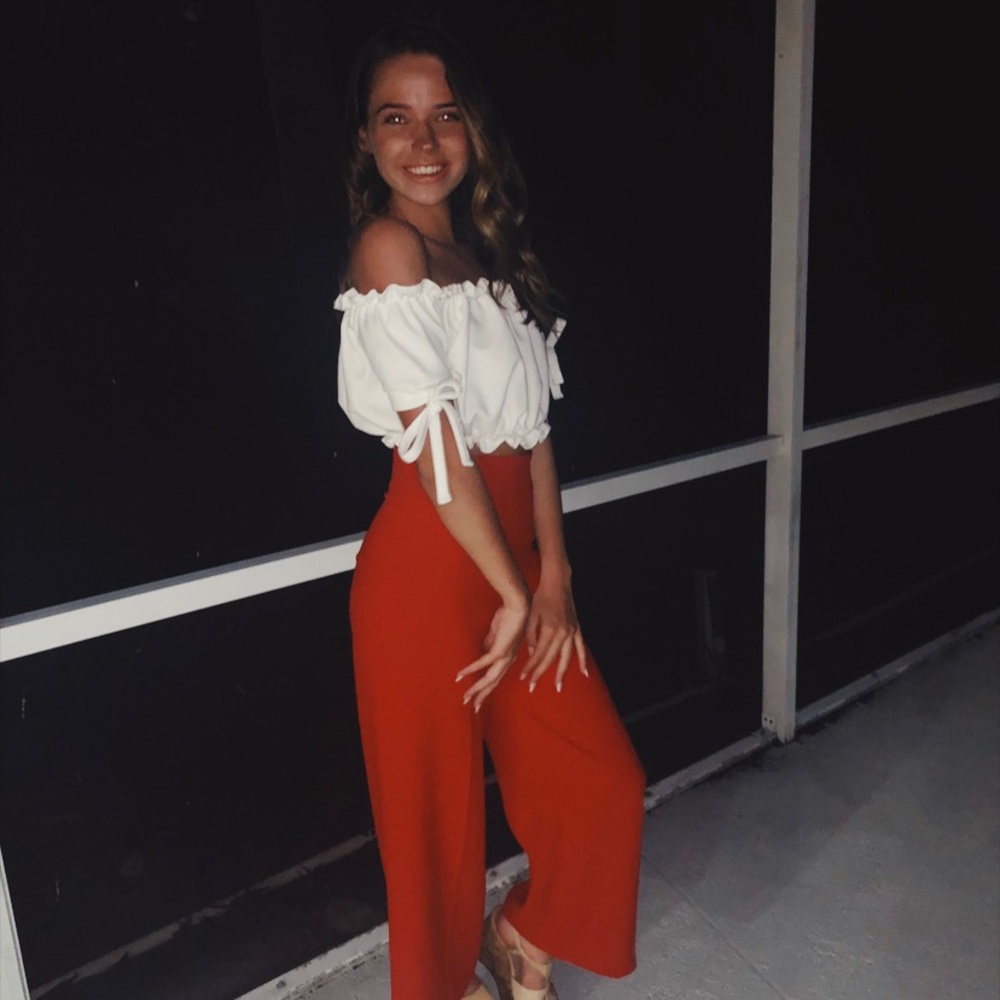 Red wide leg Zara pants / trousers